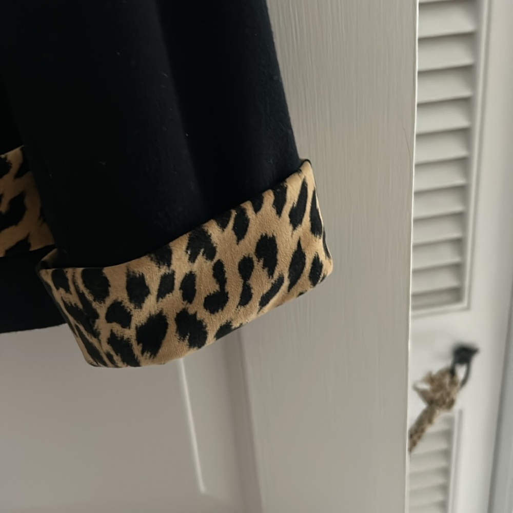 Claudia Richard Black Jacket with Leopard Trim - Picture 3 of 5